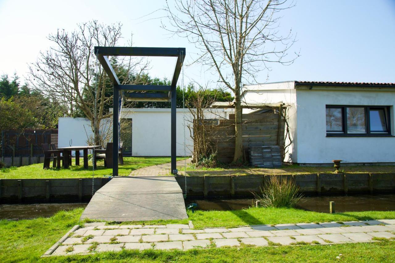 Bungalow Haarlem Amsterdam With Jacuzzi Vijfhuizen Kültér fotó