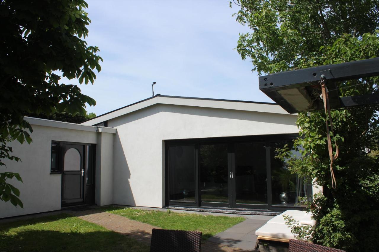 Bungalow Haarlem Amsterdam With Jacuzzi Vijfhuizen Kültér fotó